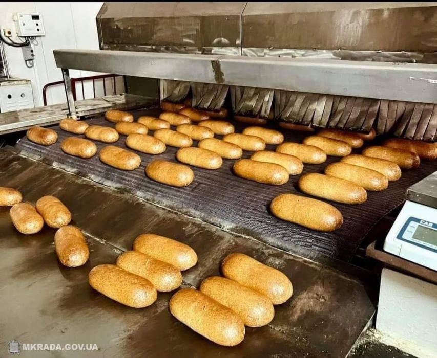 В Николаеве прекращена раздача хлеба — обещают, что временно