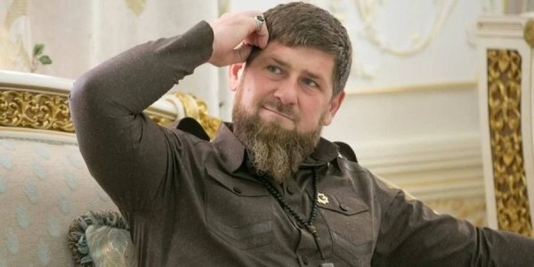 Кадыров призвал объявить мобилизацию и военное положение в России