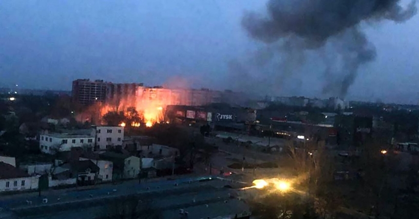 В Николаеве прозвучало несколько взрывов: объявлена воздушная тревога