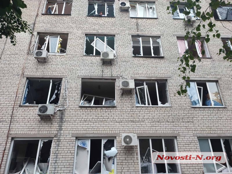 В Николаеве почти все медицинские учреждения пострадали от вражеских обстрелов