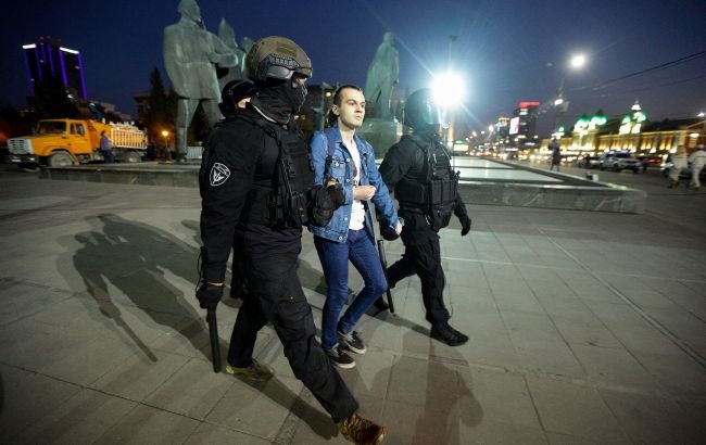 В России задержали более 150 участников протестов против мобилизации (видео)