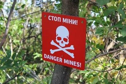 В Харьковской области 8 мирных жителей подорвались на минах