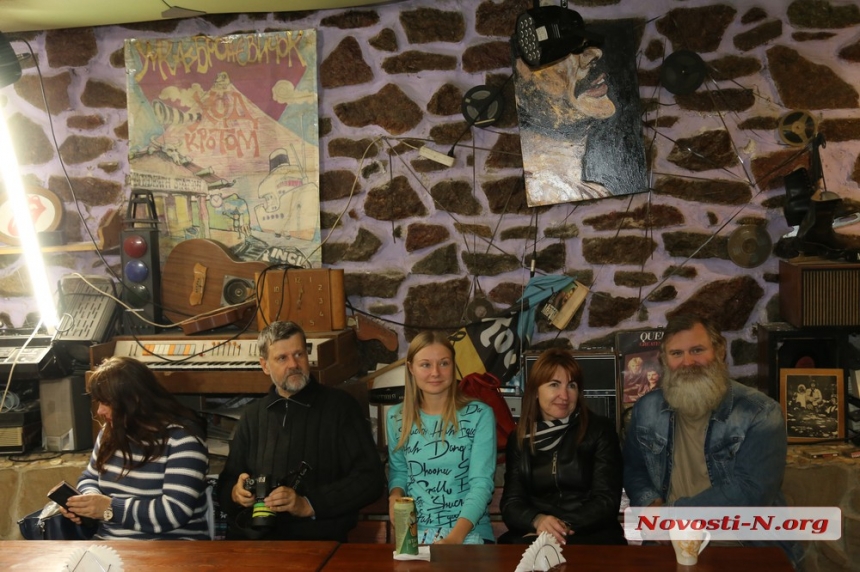 Артисты филармонии показали всю силу украинского народа (фото, видео)