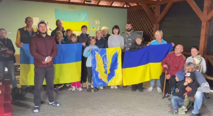 Евакуйовані мешканці Херсонщини закликали земляків проігнорувати російський «референдум» (відео)