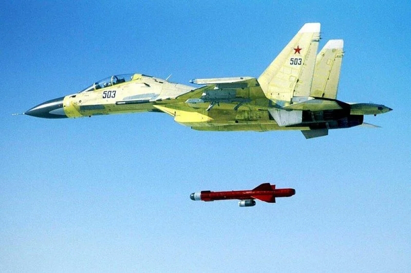 По Одещині ворог із винищувачів Су-35 випустив ракети Х-59, - ОК «Південь»