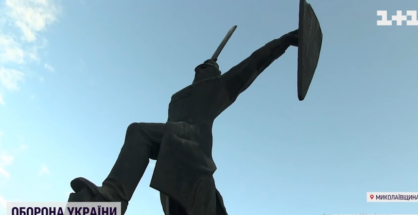 В Николаеве говорят о «декоммунизации» памятника «миллиционеру» и доски Потемкину (видео)