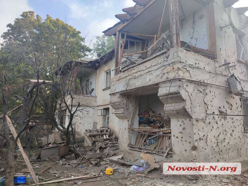 Ночной обстрел Николаева: разрушен жилой дом, пострадал 3-месячный ребенок (видео)