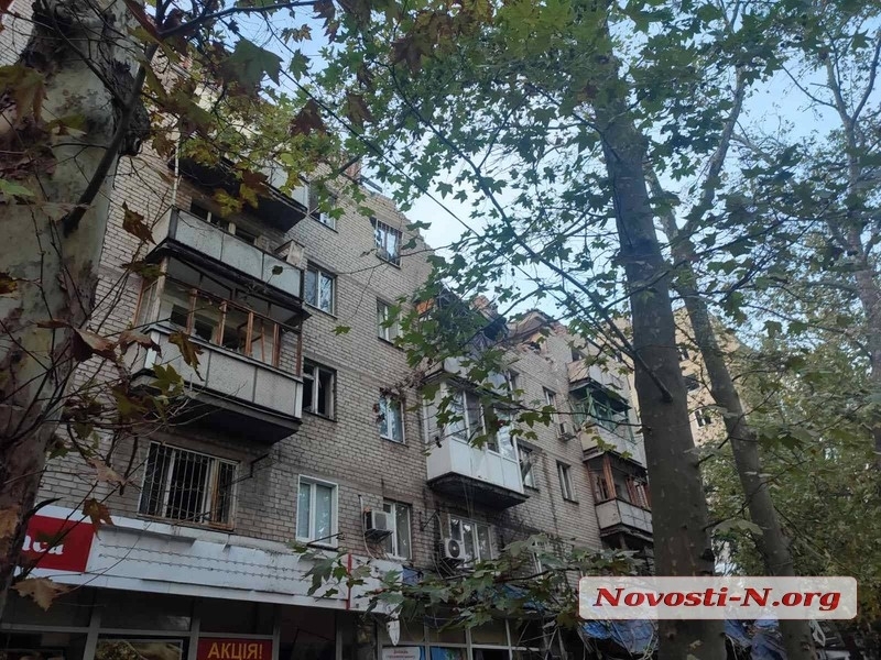 Обстрел жилого дома в Николаеве: найдено тело молодой женщины