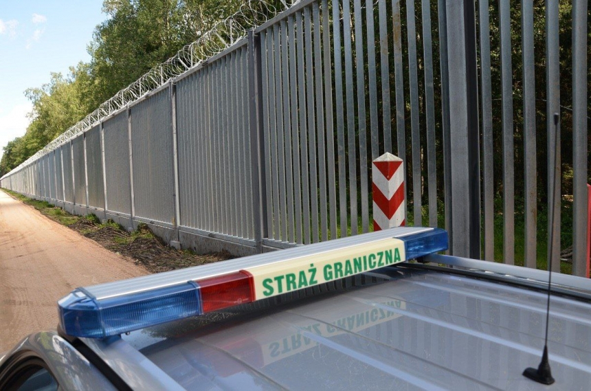 Польша завершила строительство  стены на границе с Беларусью за 330 миллионов евро