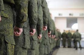 Мешканців «ДНР» призиватимуть на військову службу в РФ з 2023 року