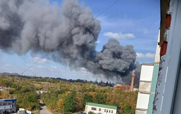 В окупованому Донецьку вибухи, - соцмережі