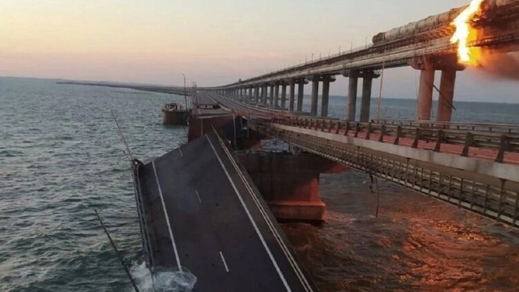 В России сообщают о трех погибших в результате взрыва на Крымском мосту