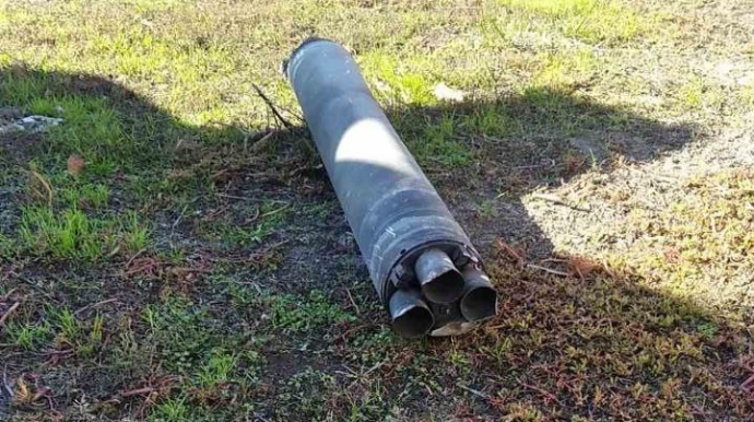 Росіяни били по Сумській області некерованими ракетами, поранено чоловіка