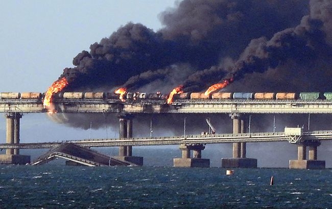 РосЗМІ заявляють про нові жертви внаслідок вибуху на Кримському мості
