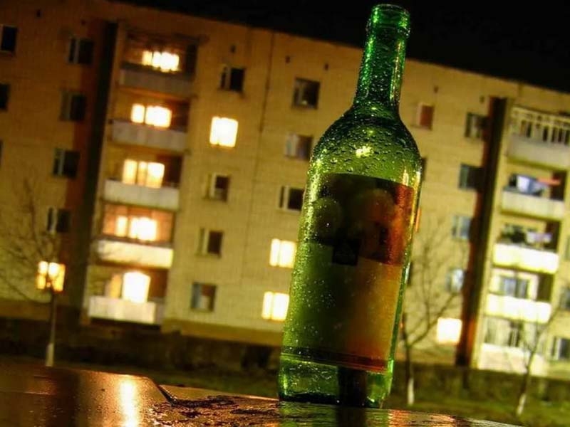 В Первомайске житель ограбил женщину и обокрал собутыльников: его ждет срок