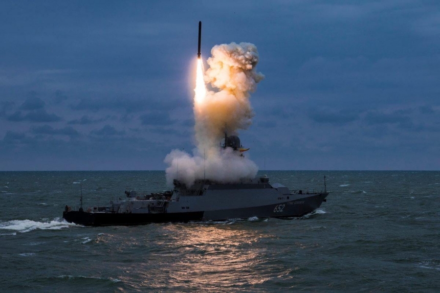 Для масованого ракетного удару в морі було заготовлено 20 «Калібрів», - ОК «Південь»