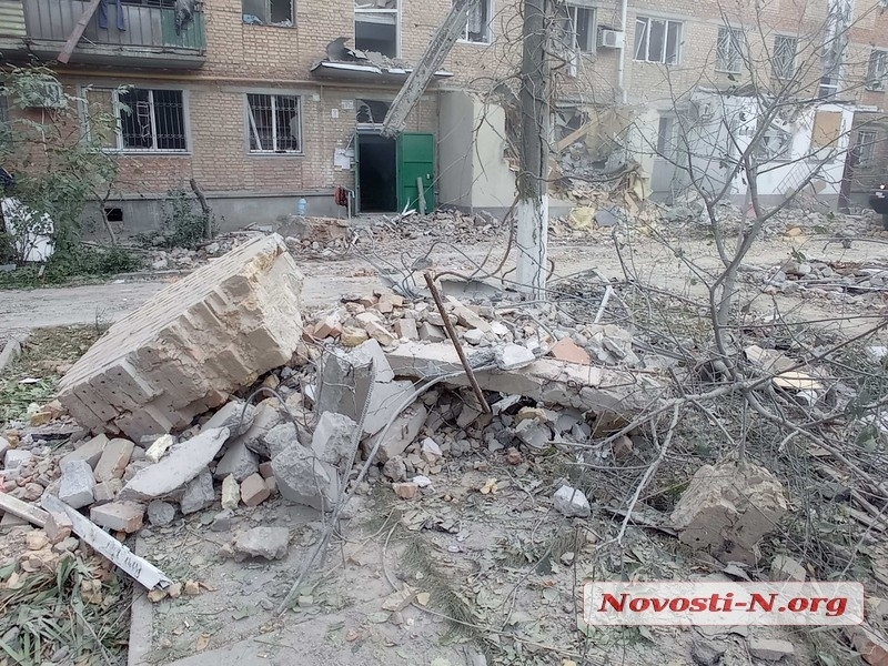 Разрушены жилые дома: информация по обстрелам Николаевской области за сутки