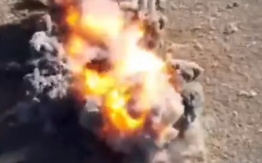 Миколаївські морпіхи показали, як знешкоджували ворожу бомбу на Херсонщині (відео)