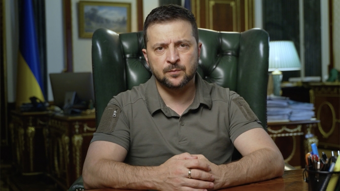 Зеленский заверил, что сдавшиеся в плен военнослужащие РФ, сохранят свою жизнь
