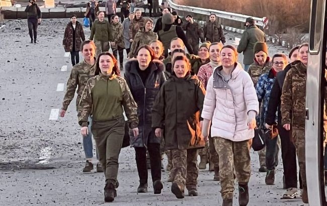 Впервые только женщины. Украина подтвердила обмен пленными с Россией