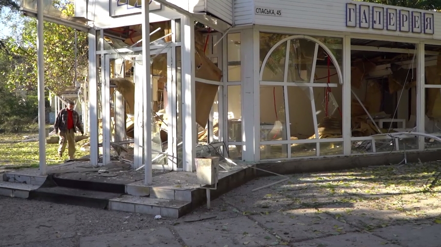 Стало известно, какие объекты пострадали в Николаеве во время ночного обстрела (видео)