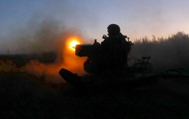 Почти 400 оккупантов, 25 БПЛА и вертолет: в Генштабе обновили потери РФ в Украине