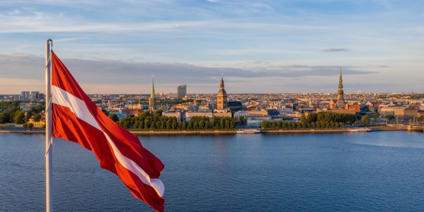 Латвія має намір перевірити всіх росіян, які проживають у країні