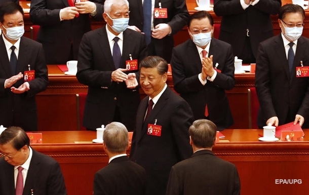 Сі Цзіньпін переобраний на пост глави Китаю