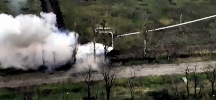 Николаевские десантники уничтожили вражескую БМП вместе с экипажем (видео)
