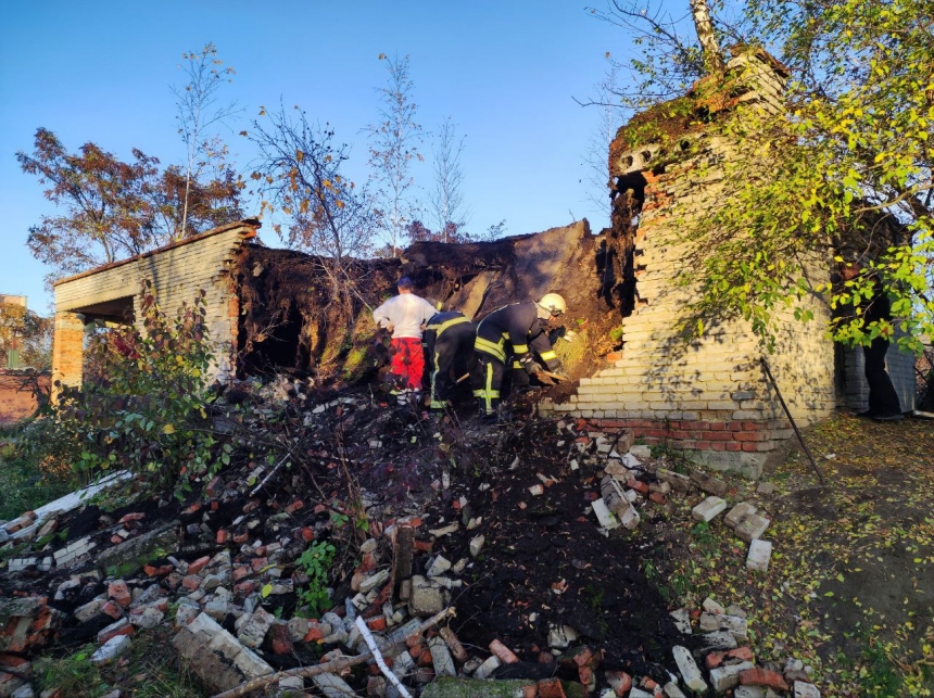 На Волыни вследствие обвала бетонных плит в заброшенном здании погиб ребенок