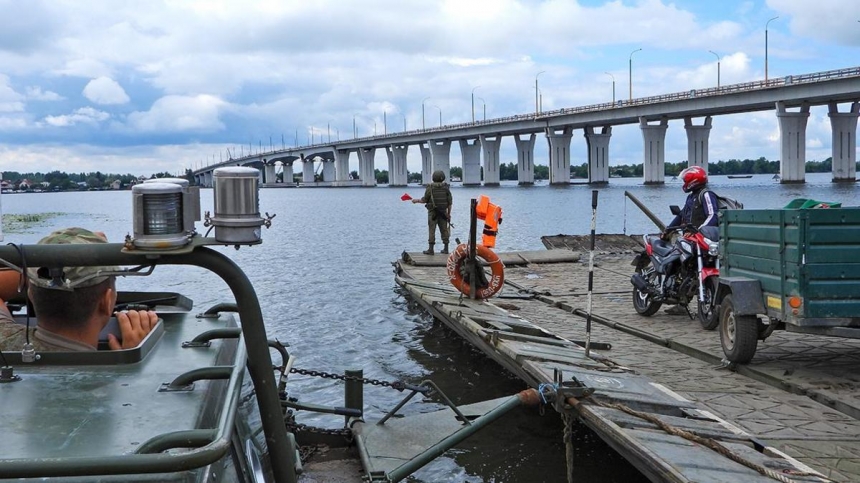 ВСУ обстреляли переправу оккупантов возле Антоновского моста