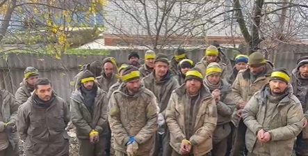 В Луганской области в плен сдалась группа мобилизованных российских военных (видео)