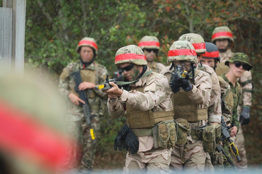 Після зими ЗСУ посилять тисячі підготовлених у Британії військових, - Резніков