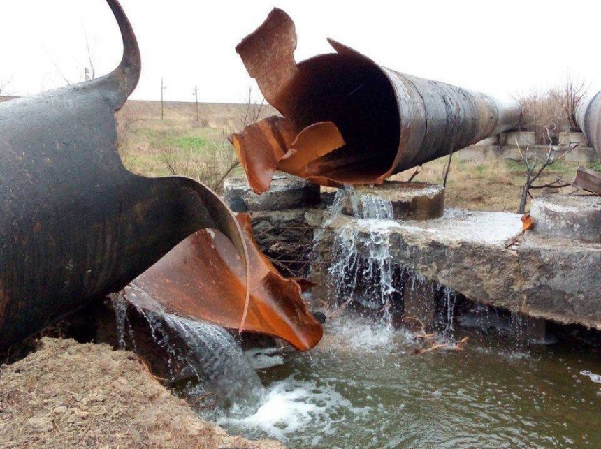Поврежденный водопровод «Днепр-Николаев» уже начали ремонтировать, - Ким