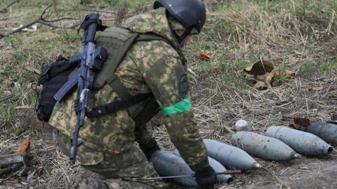 В освобожденной Снигиревке уже второй человек подорвался на мине