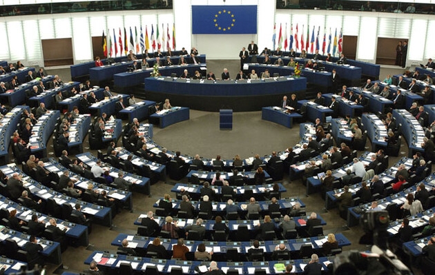 У ЄП погодили резолюцію про визнання Росії спонсором тероризму