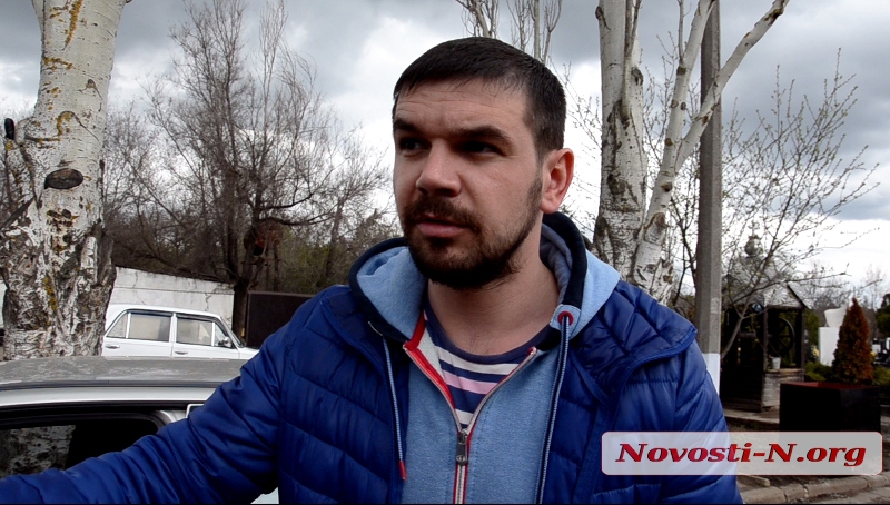 Директор КП у Миколаєві на нараді міськради переконував, що «ми бомбимо Донбас», – мер  