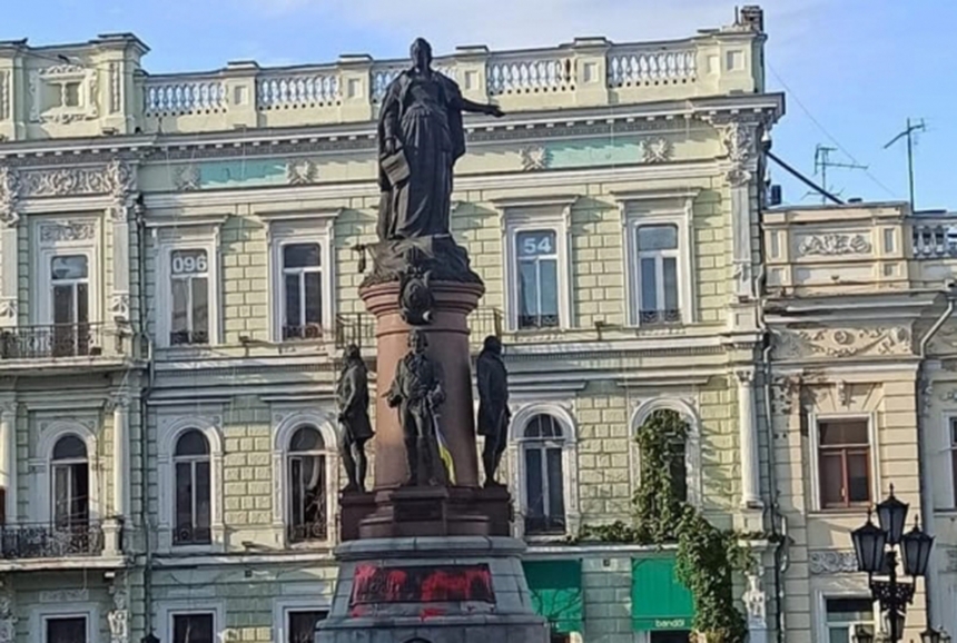 Сенкевич заверил, что в Николаеве памятник Екатерине уже бы убрали