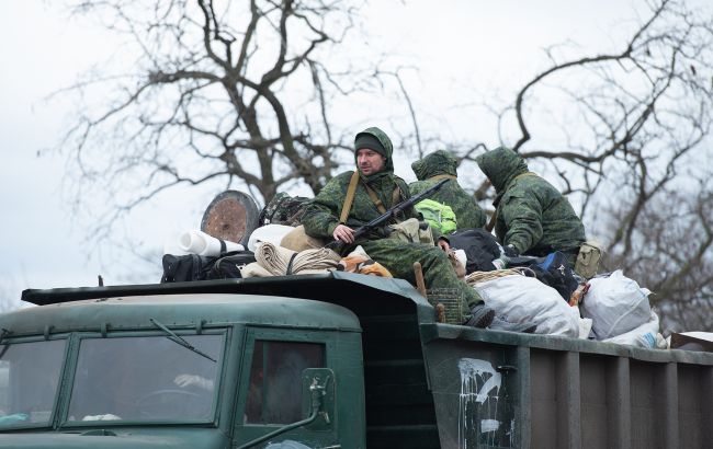 Росіяни обурені, що їх перекинули з-під Херсона до Луганської області, - ОВА
