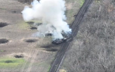 Сухопутные войска показали уничтожение танка РФ (видео)