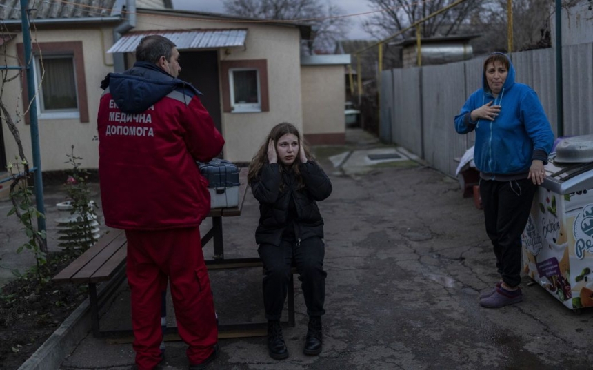 Обстрел Херсона: пациентов больниц эвакуируют в Николаев и Одессу