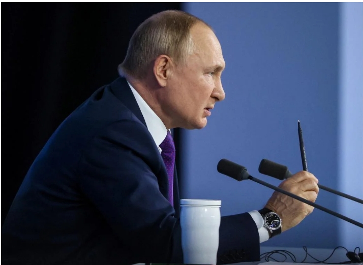 Путин готовил вторжение в еще одну страну, нопередумал, - Newsweek