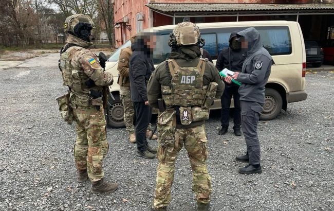 Насильно удерживали украинских патриотов: в Херсоне задержали сотрудников СИЗО