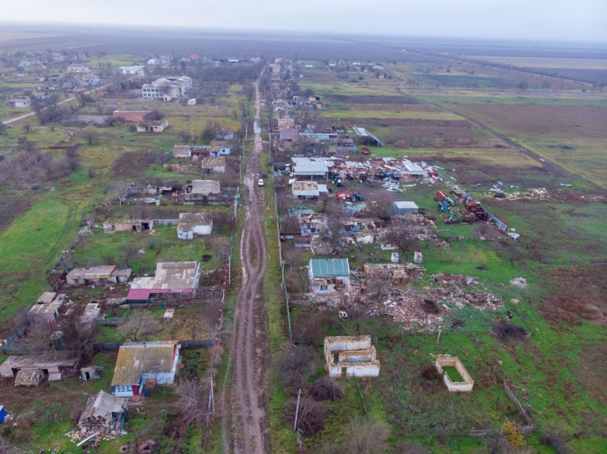 Разрушенные оккупантами села Николаевской области показали с высоты птичьего полета (фото)