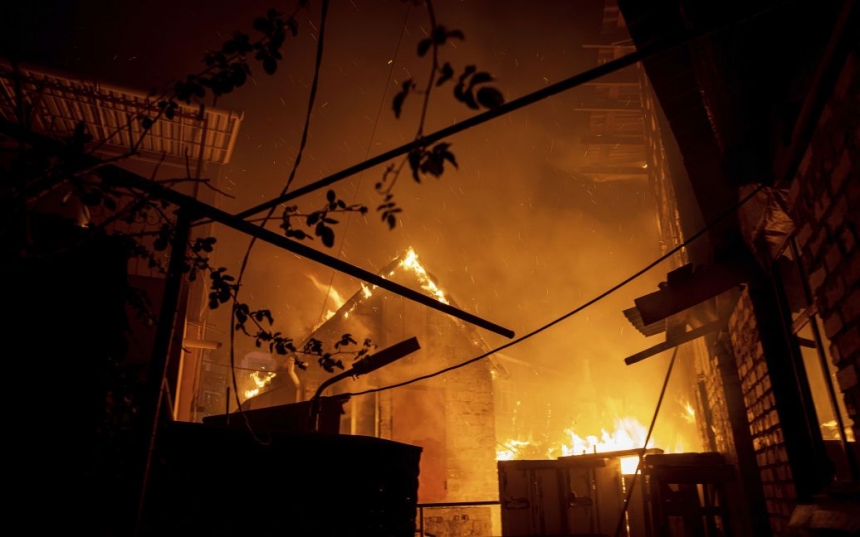 Вночі у Запоріжжі окупанти обстріляли критичну інфраструктуру