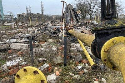 У селі Миколаївської області, через яке пролягала лінія фронту, немає газу, води та світла – топлять буржуйками