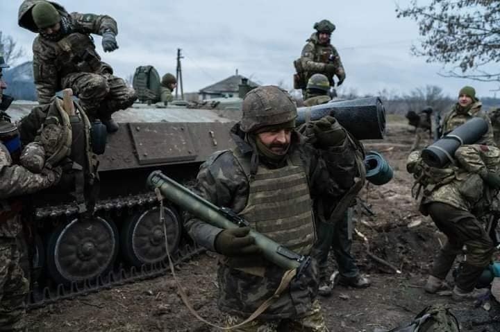 Ворог зосередився на наступі на двох напрямках Донецької області – Генштаб
