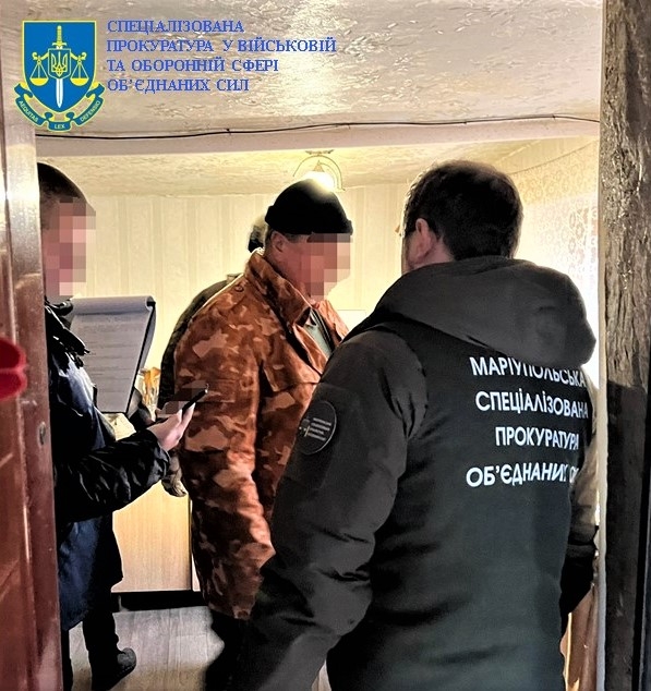 Начальника складу на Донеччині підозрюють у збуті військового майна