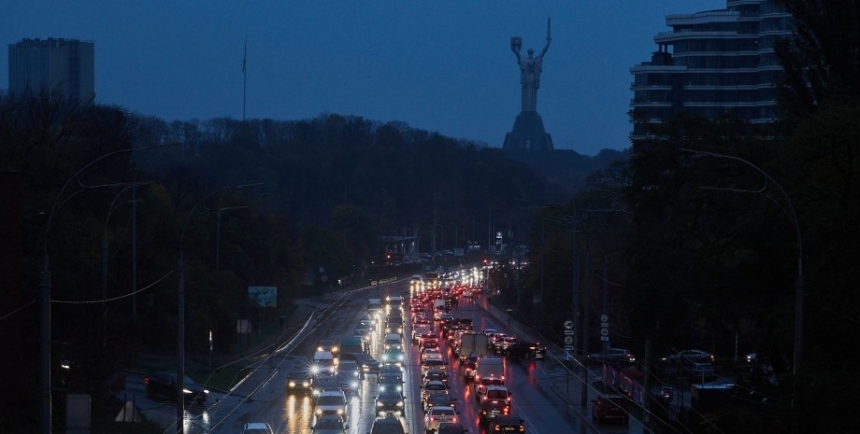 В Киеве хуже всего со светом, 60% трансформаторов не работают