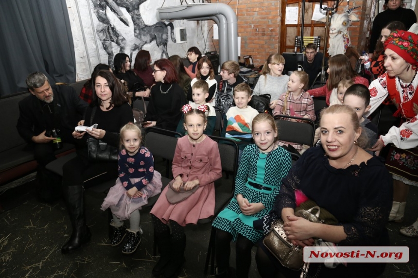 В Николаевском театре показали праздничный Вертеп (фото, видео)